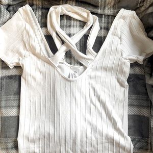 🤍Sexy White 🤍 Criss Cross Crop Top
